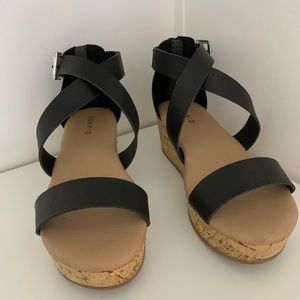 Torrid, Black, Platform Sandals, US size 8